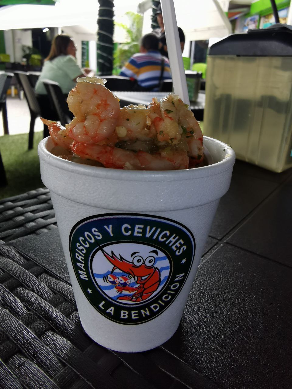 巴拿马餐馆La Bendición的一杯虾ceviche。