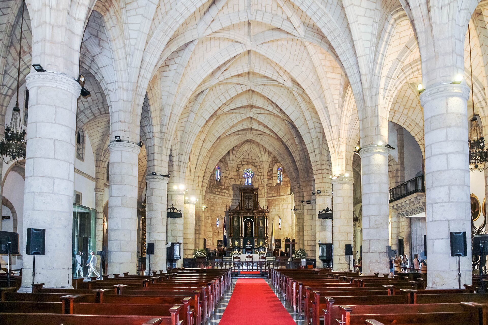 Catedral de Santa María la Menor 内部