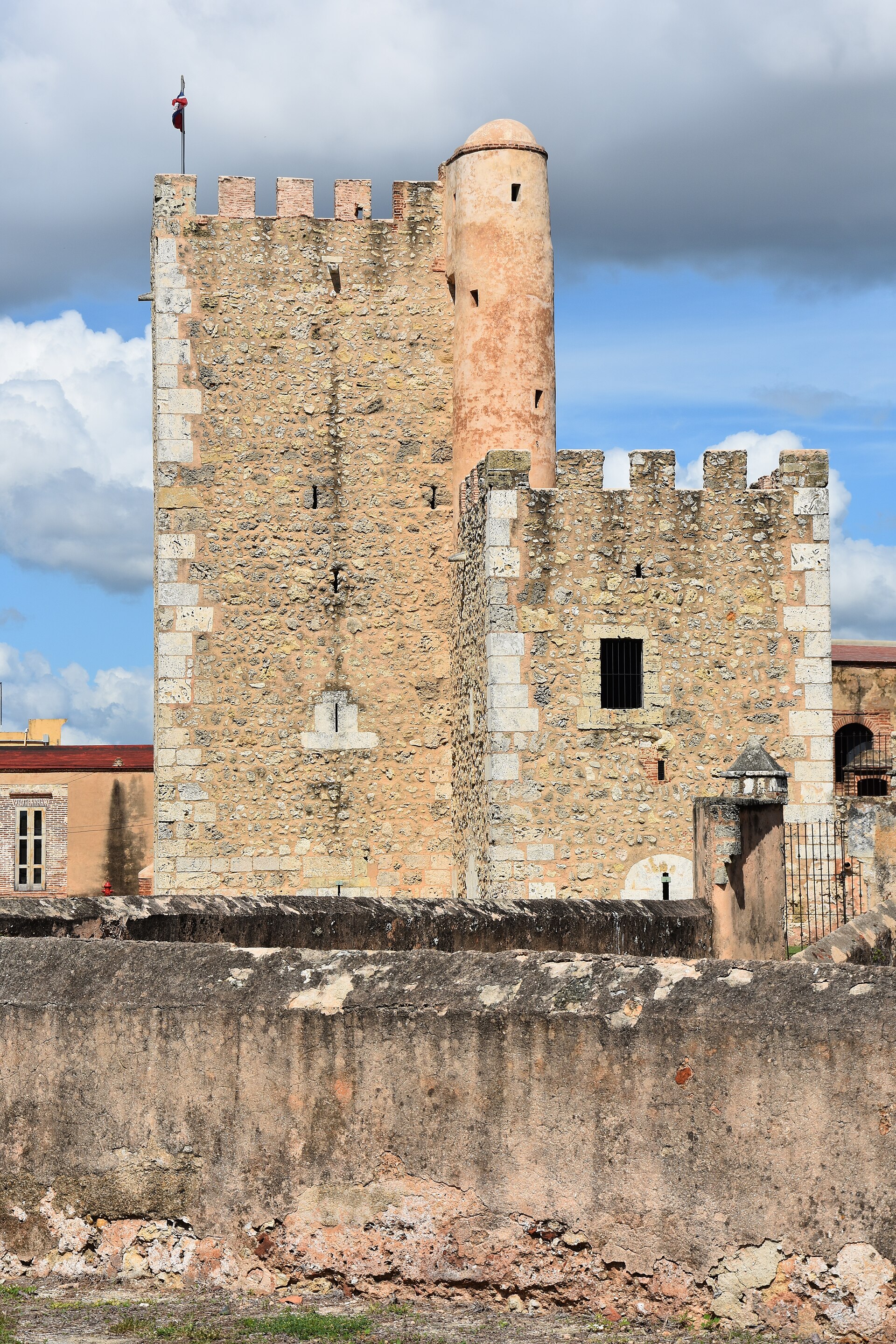 Fortaleza Ozama 石砌主塔